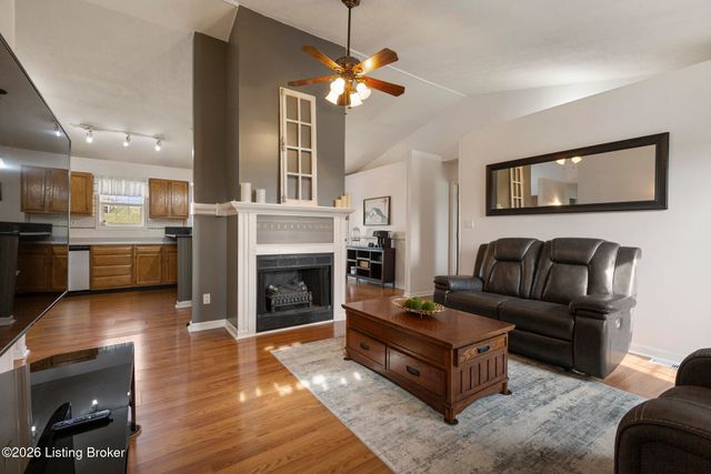 462 Wilsonville Rd, Fisherville, KY 40023