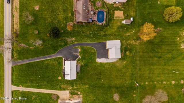 462 Wilsonville Rd, Fisherville, KY 40023