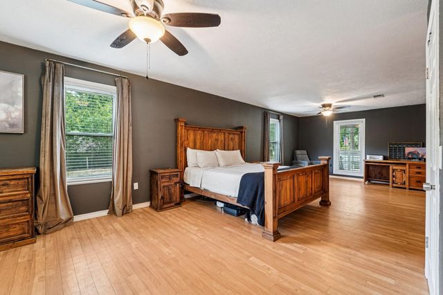 15191 Mcrae Lake, Conroe, TX 77303