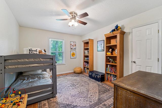 15191 Mcrae Lake, Conroe, TX 77303