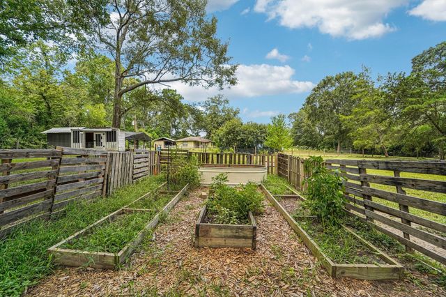 15191 Mcrae Lake, Conroe, TX 77303