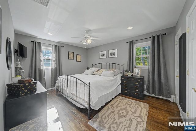 62 Andrew Avenue, Oakland, NJ 07436