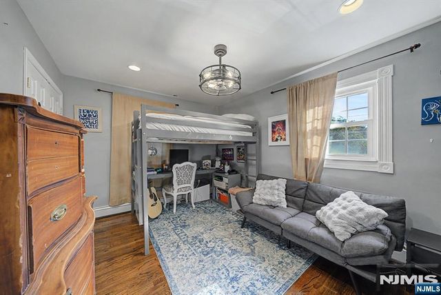 62 Andrew Avenue, Oakland, NJ 07436