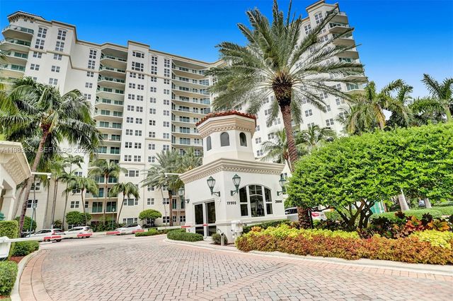 20000 E Country Club Dr 211, Aventura, FL 33180