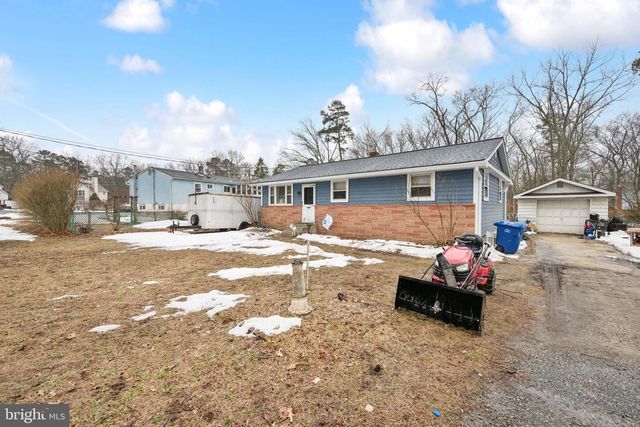 520 W VIRGINIA RD, Browns Mills, NJ 08015