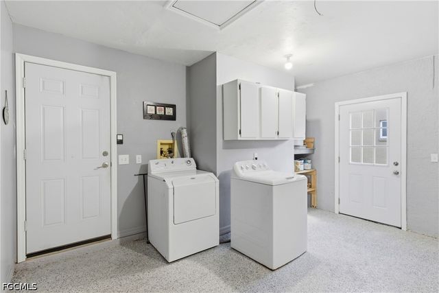 17718 Dracena CIR, North Fort Myers, FL 33917