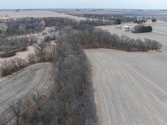 25445 2300 North Avenue, Princeton, IL 61356