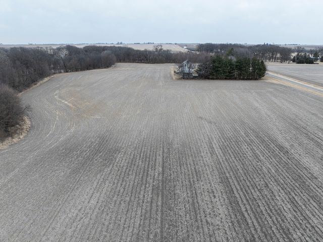 25445 2300 North Avenue, Princeton, IL 61356