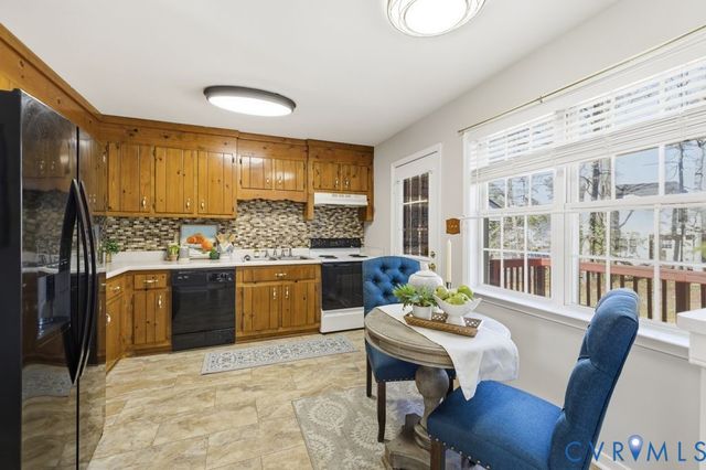 5107 Spring Bluff Rd, Midlothian, VA 23112