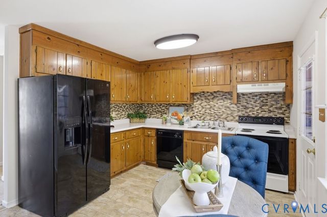 5107 Spring Bluff Rd, Midlothian, VA 23112