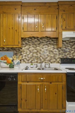 5107 Spring Bluff Rd, Midlothian, VA 23112