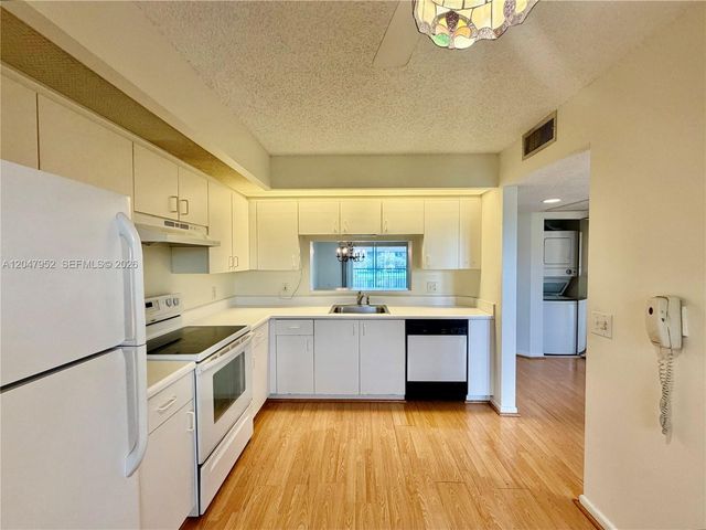 1351 SW 141st Avenue 308G, Pembroke Pines, FL 33027