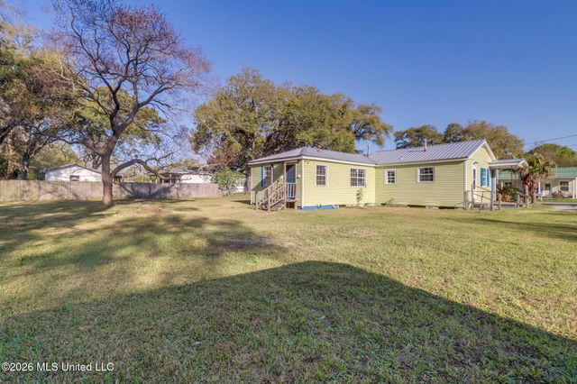 1639 Anita Court, Biloxi, MS 39531