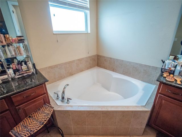 6841 HELMSLEY CIRCLE, Windermere, FL 34786