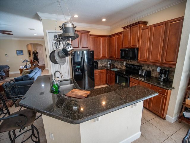 6841 HELMSLEY CIRCLE, Windermere, FL 34786