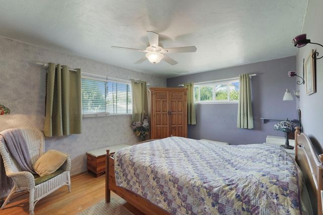 10450 Walnut Grove Rd, Thornton, CA 95686