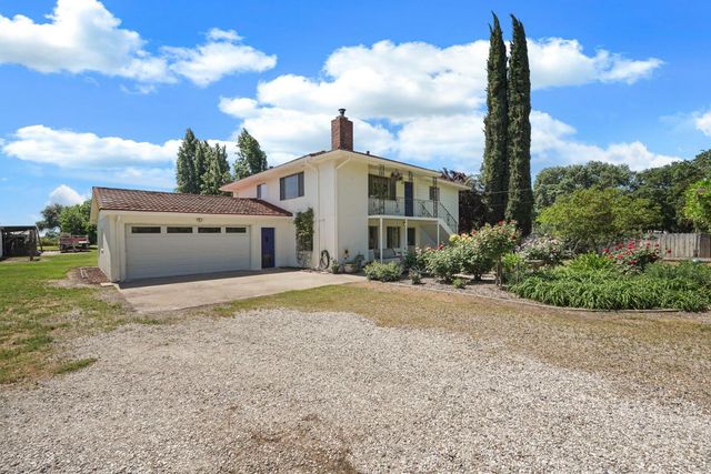 10450 Walnut Grove Rd, Thornton, CA 95686