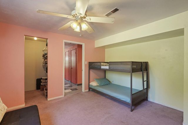 10450 Walnut Grove Rd, Thornton, CA 95686