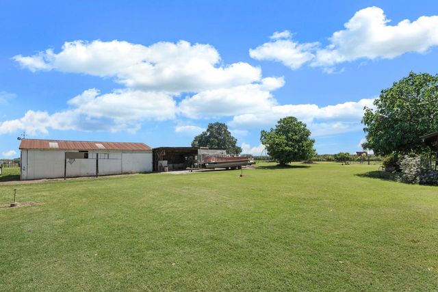 10450 Walnut Grove Rd, Thornton, CA 95686