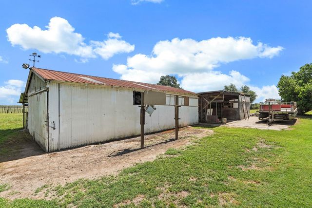 10450 Walnut Grove Rd, Thornton, CA 95686