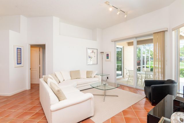 8367 Quail Meadow Way, West Palm Beach, FL 33412