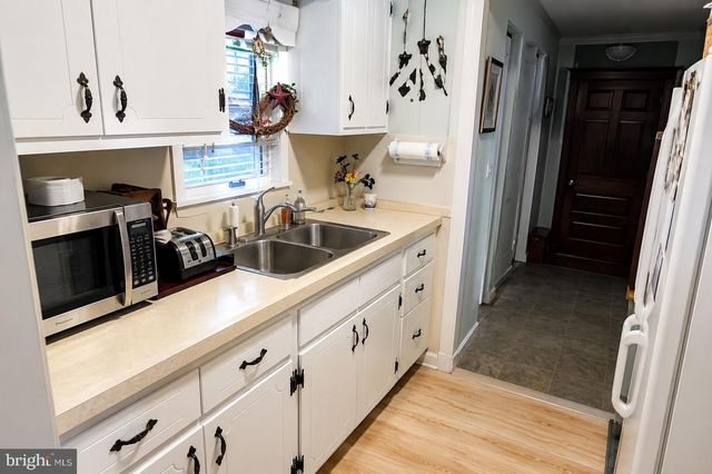 100 4TH STREET, Mount Gretna, PA 17064