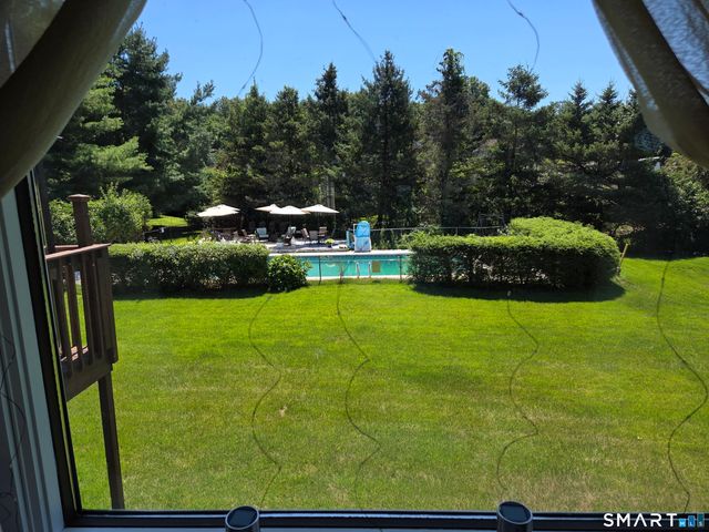 66 Haystack Road, Manchester, CT 06040