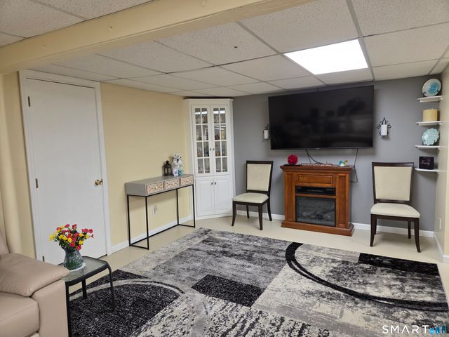 66 Haystack Road, Manchester, CT 06040