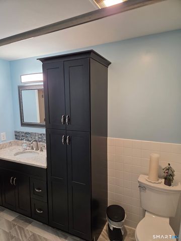 66 Haystack Road, Manchester, CT 06040