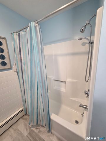 66 Haystack Road, Manchester, CT 06040