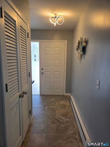 66 Haystack Road, Manchester, CT 06040