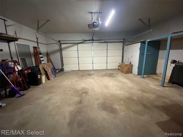 6169 Johnson Road, Flushing, MI 48433