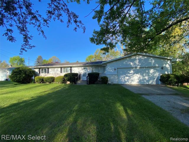 6169 Johnson Road, Flushing, MI 48433
