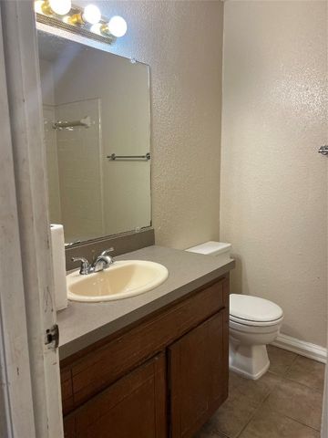 4615 N Creek ct Court, Oklahoma City, OK 73135