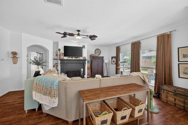 3101 Ashton Park Drive, Pearland, TX 77584