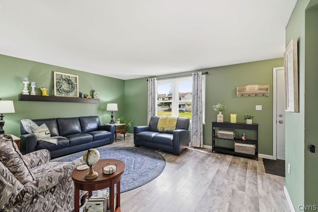 8420 Falcon Drive, Clay, NY 13090