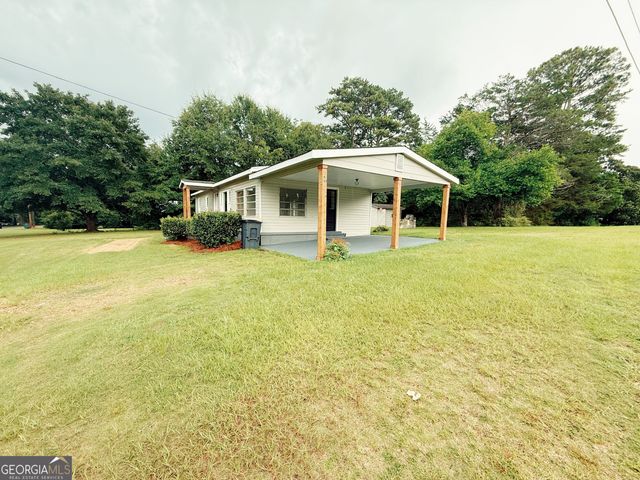 69 Oak Ave Street, Warm Springs, GA 31830