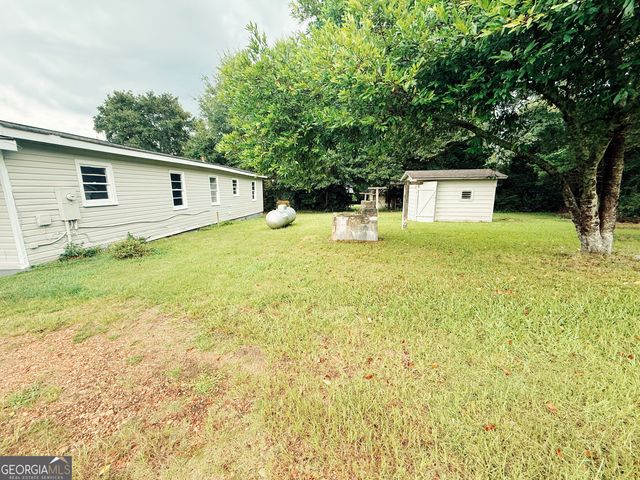 69 Oak Ave Street, Warm Springs, GA 31830