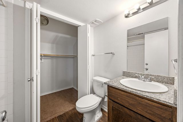 9837 Walnut Street S203, Dallas, TX 75243