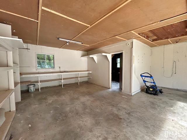 3332 N Windcrest Drive, Bloomington, IN 47404