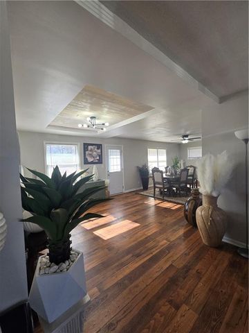 4980 NE Chouteau Drive, Kansas City, MO 64119