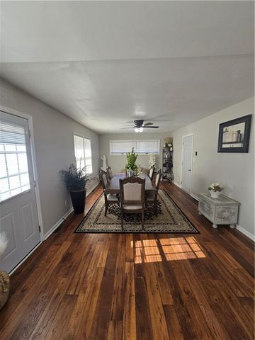 4980 NE Chouteau Drive, Kansas City, MO 64119