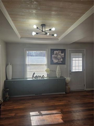 4980 NE Chouteau Drive, Kansas City, MO 64119