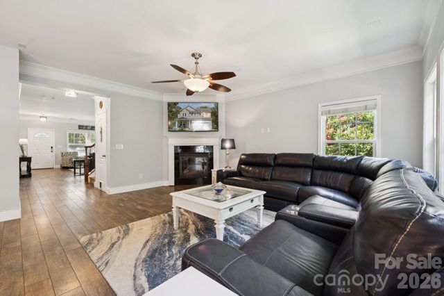 524 Buttercup Way, Fort Mill, SC 29715