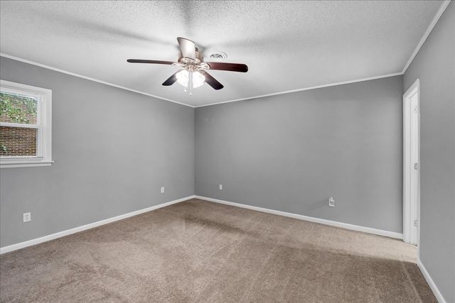 1619 Hills Chapel Rd, Manchester, TN 37355