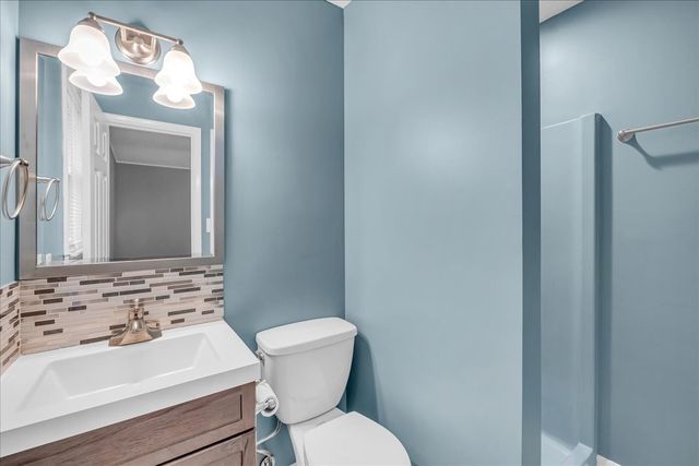 1619 Hills Chapel Rd, Manchester, TN 37355