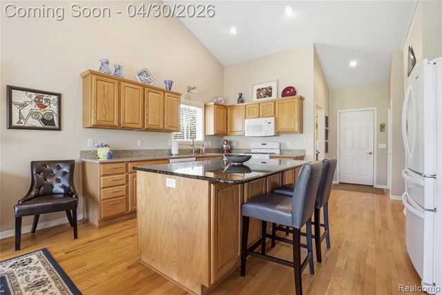 9031 Hidden Oaks Drive, Grand Blanc, MI 48439