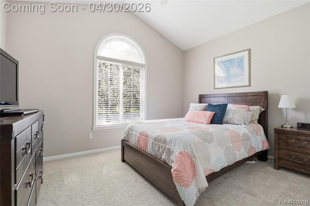 9031 Hidden Oaks Drive, Grand Blanc, MI 48439