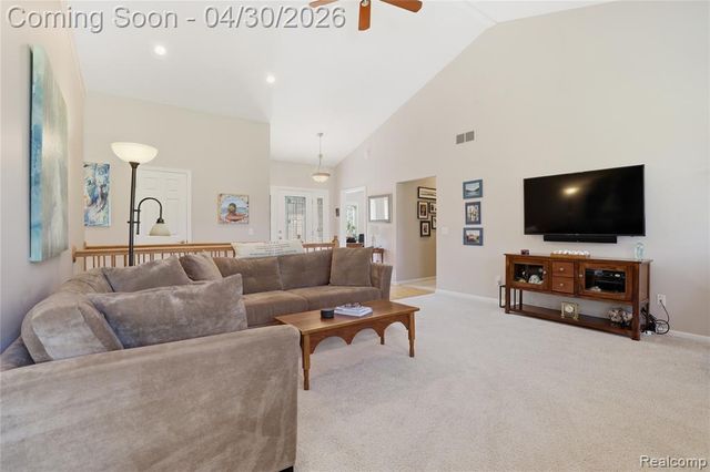9031 Hidden Oaks Drive, Grand Blanc, MI 48439