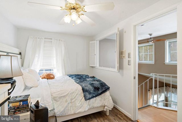 8812 RUSTBURG CIR, Montgomery Village, MD 20886